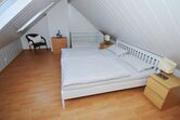 Schlafzimmer im Dachgeschoss 1,80 x 2,00 m
