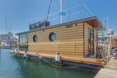 Hausboot Kleine Auszeit am Steg
