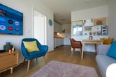 Wohnbereich mit TV und WLAN