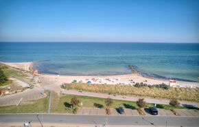 Drohnenbild - direkter Ostseeblick und strandnah!