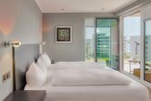 1.Schlafzimmer mit Doppelbett