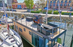 möblierte Dachterrasse als Oberdeck