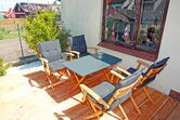 möblierte Terrasse