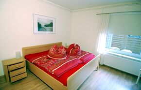 1. Schlafzimmer EG